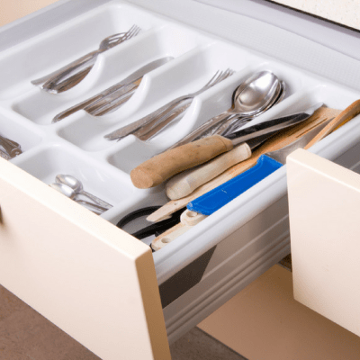 How to Organize Kitchen Drawers