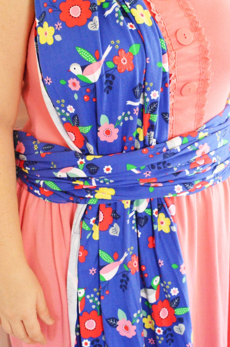 DIY Moby Wrap (How To Make A NoSew Baby Wrap) Penny Pinchin' Mom