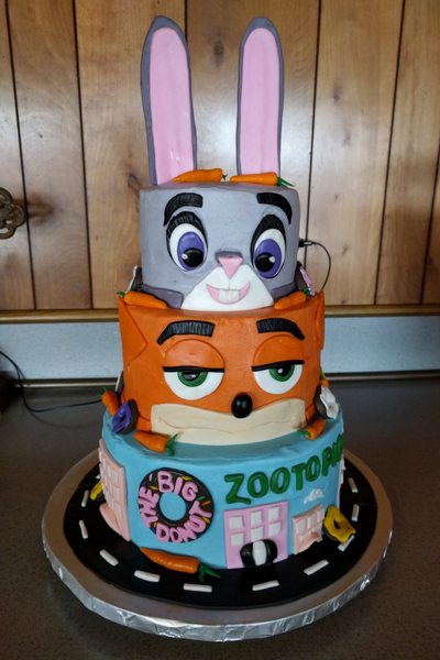 Zootopia Birthday Party Ideas -- from food to games this post has it all!
