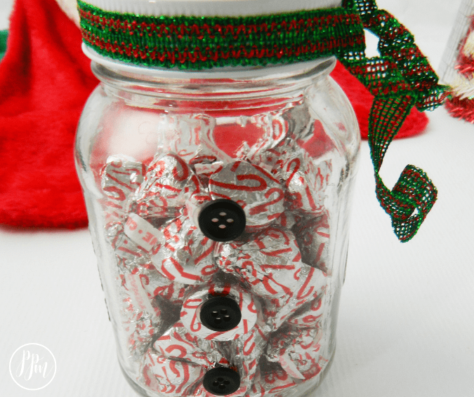 DIY snowman jars for Christmas gifts