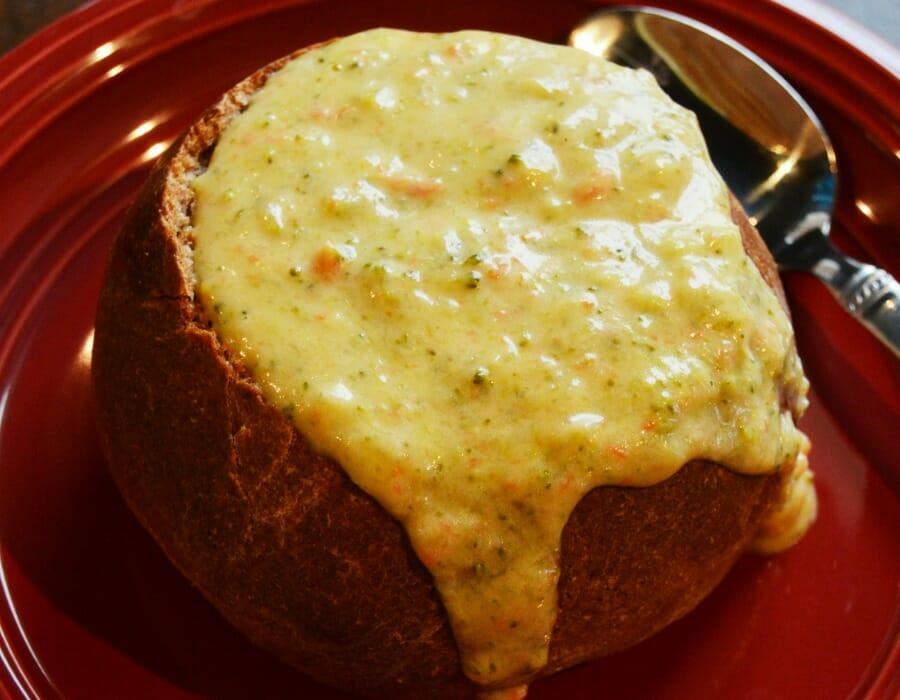 panera Copycat broccoli cheese soup