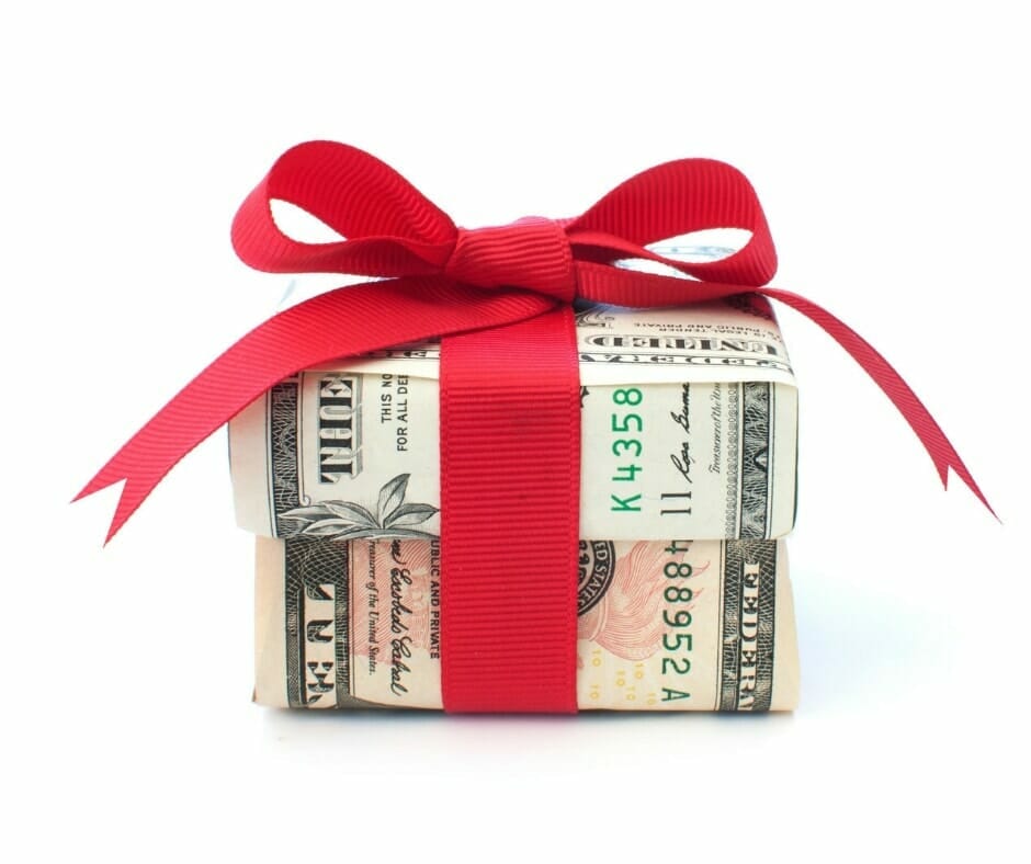 30 Creative Money Gift Ideas (For Christmas and All Occasions)