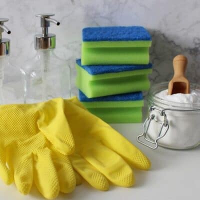 Simplified Cleaning Schedule for Working Moms